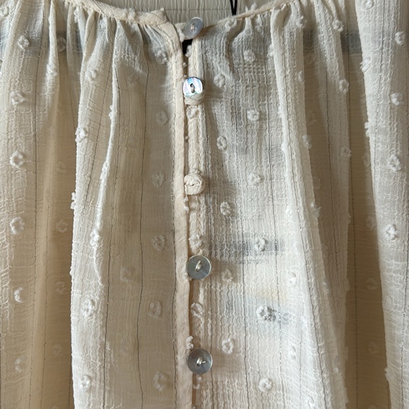 Zara Blouse - Picture 2 of 2